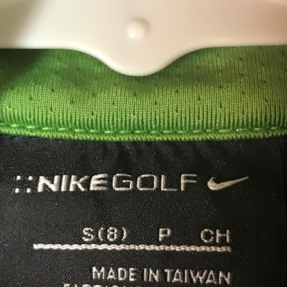 Boy's Nike Golf Pullover - Picture 3 of 3
